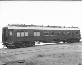 Speisewagen WR6, Nr. 79, Teakholzaufbau der D.E.S.G. (Deutsche Eisenbahn-Speisewagen-Gesellschaft), 1907